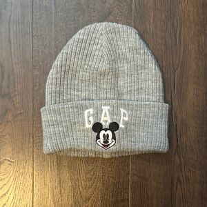 GAP Kids Gray Ribbed Beanie with Embroidered Mickey